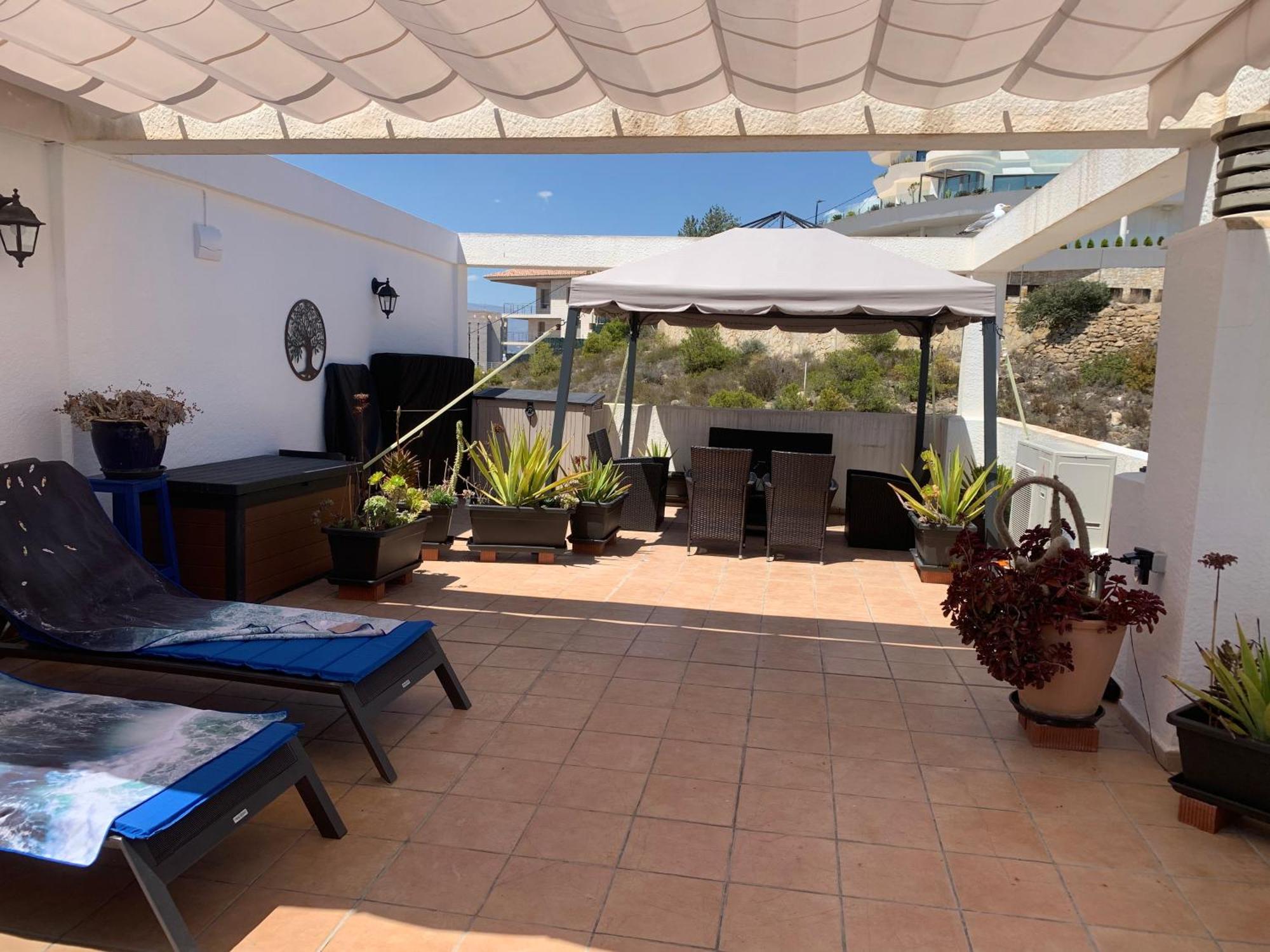 Apartment House -sea View-roof Terrace-swimming Pool- *