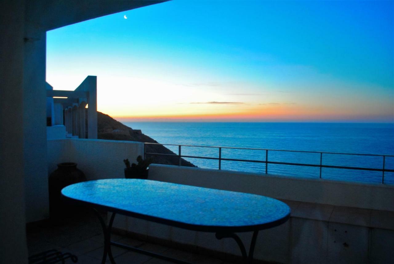 Apartment House -sea View-roof Terrace-swimming Pool- Benidorm