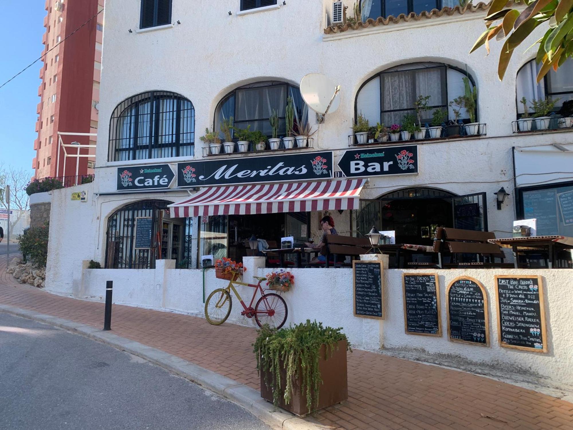 House -sea View-roof Terrace-swimming Pool- Appartement *